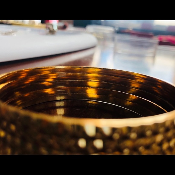 Gold bangles NWOT - Picture 3 of 4
